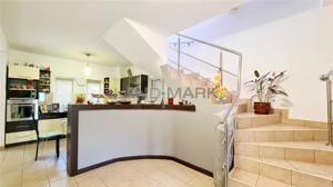 EXCLUSIVITATE , Vila Braytim, 4 dormitoare, garaj, strada linistita. - imagine 6