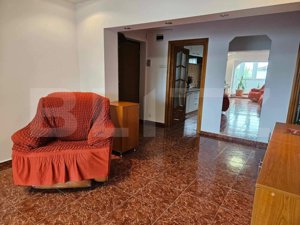 Apartament de 4 camere, 100 mp, zona Nicolina - imagine 2