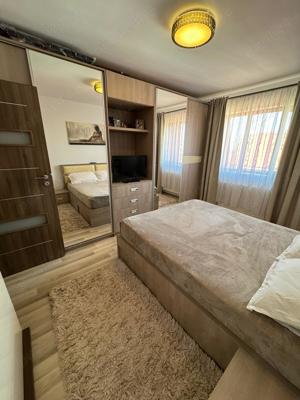 SUPER OFERTA! Apartament 3 camere, decomandat, 80mp, 5 5, lift, pod - imagine 18