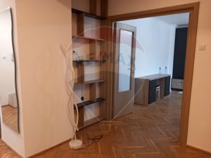 Apartament modern cu 3 camere și parcare de închiriat Ultracentral - imagine 8