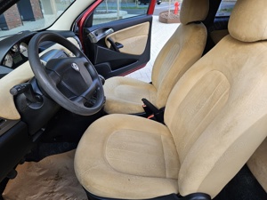 Lancia ypsilon  - imagine 3