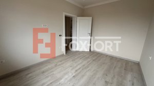 Duplex de vanzare cu 5 camere, despartit prin garaj, zona Giroc  - imagine 4