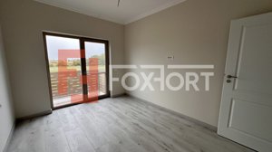 Duplex de vanzare cu 5 camere, despartit prin garaj, zona Giroc  - imagine 8