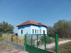 Casa cu teren 2000 m.p.  - imagine 3