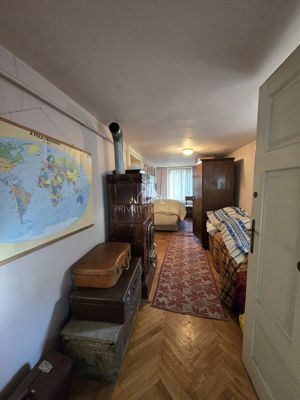 Casa cu o suprafata totala de 1727 Mp, zona Ilarie Chendi, Sighisoara - imagine 12