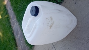 vand bidoane de plastic 20L