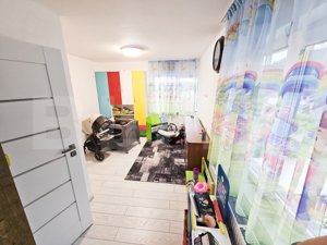 Oportunitate investitie! Casa individuala cu 12 camere, 386mp, zona Vivo - imagine 9