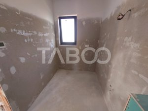 Casa individuala de vanzare 150 mpu si teren 634 mp Tineretului Sibiu - imagine 10