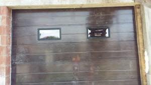 usi de garaj de fabrica 