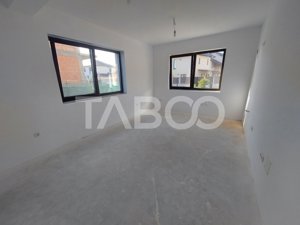 Casa individuala de vanzare 150 mpu si teren 634 mp Tineretului Sibiu - imagine 8