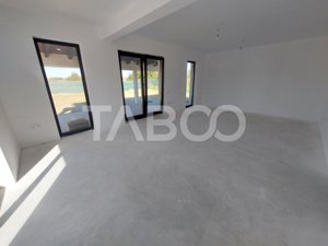 Casa individuala de vanzare 150 mpu si teren 634 mp Tineretului Sibiu - imagine 7