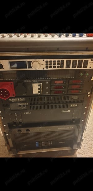 Mixer digital Souncraft ,masina de gheata carbonica