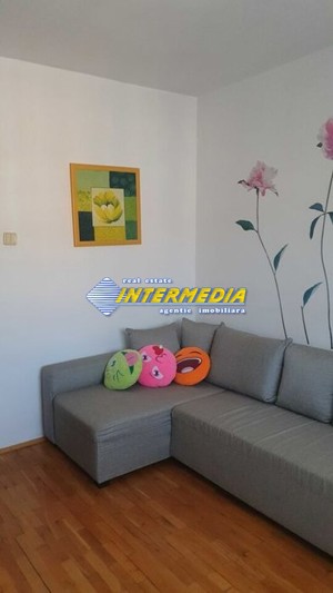 Vanzare Apartament 3 camere bucatarie mare si balcon CETATE Piata mobilat Modern - imagine 2