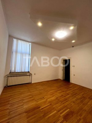 Apartament de vanzare 5 camere 166 mpu in zona Trei Stejari din Sibiu - imagine 17