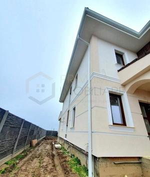 Duplex - dormitor la parter - toate utilitatile - imagine 9