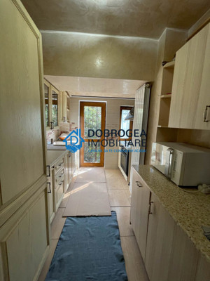  ZONA PECO- 3 CAMERE  MOBILAT SI UTILAT MODERN, GRADINA PRIVATA ,PARCARE - imagine 3