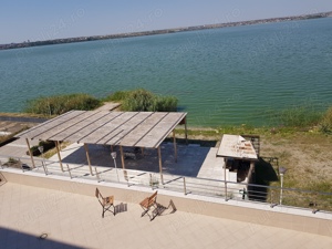 Vând complex Hotelier **** in Statiunea Mamaia, zona pasarelă H. Rex ,vedere la lacul Siutghiol 