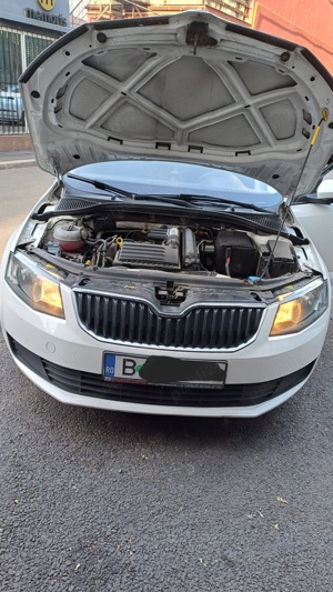 Skoda Octavia III - imagine 2