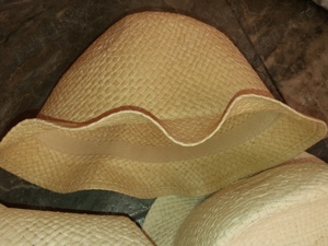 Palarie paie flexibila moale 15-20cm interior paie tratate sa nu se rupa cand se modeleaza