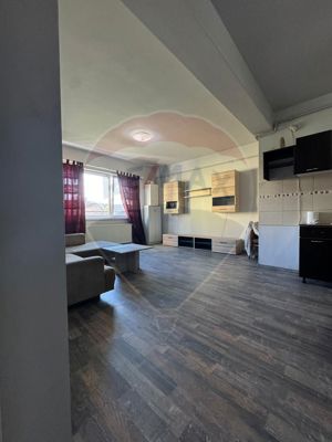 Apartament 95 mp utili, 3 camere, cartier Vasia - imagine 2