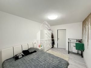 Apartament cu 3 camere, centrala proprie, in apropiere de Complex - imagine 4