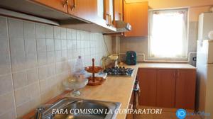 OSTROVENI - APARTAMENT 4 CAMERE, CENTRALA PROPRIE - imagine 4