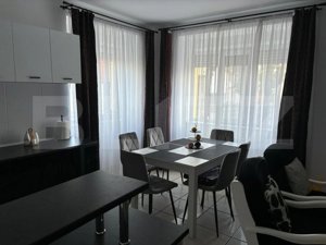 Apartament la vila, 3 camere, decomandat, 79mp, zona centrala - imagine 2