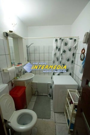 Apartament cu 2 camere de vanzare in Alba Iulia Cetate zona Piata mobilat si utilat  - imagine 8