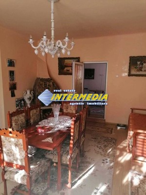 Casa de vanzare in Alba Iulia Centru cu 4 camere teren aferent 1000 mp  - imagine 6