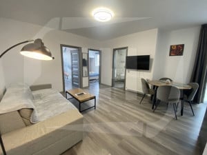 Apartament 3 camere, etaj intermediar, Zona Vivo