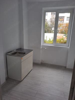 Vand apartament 3 camer - imagine 10