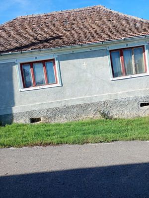 Vand casa in zona comunei Somartin, jud. Sibiu