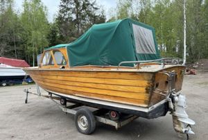 Barcă din lemn, motor Volvo PentaB20 Aqua 130 HP - imagine 2