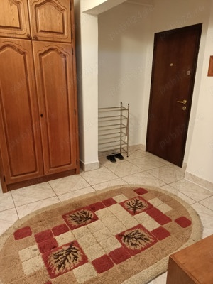 Închiriez apartament 2 camere decomandat  - imagine 7