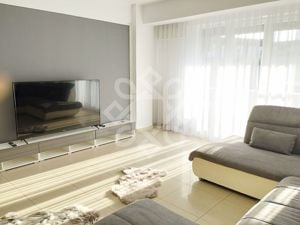 Apartament cu 4 camere de vanzare in Prima Nufarul - imagine 2