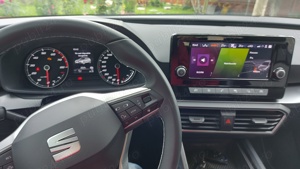 SEAT Leon  Style, primul proprietar, 1.0 TSI, 110CP, mai 2024, Manuala, 6 trepte, roti de iarna noi. - imagine 9