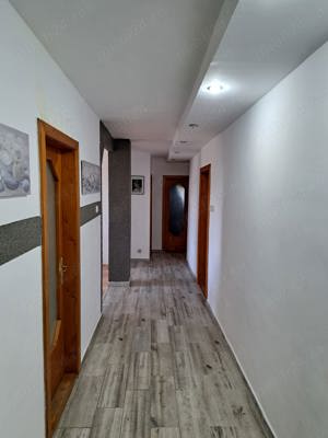 Apartament 4 camere de vânzare în Salonta 