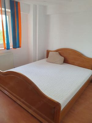 Apartament- 3 cam, decomandat, Fratii Golesti, et.3 7- 99.000 euro - imagine 2