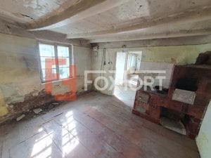 Apartament 2 Camere la Casa cu Curte Comuna – Necesita Renovare - imagine 5