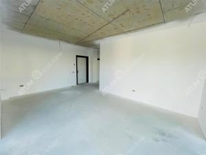 Apartament 2 camere decomandate 65 mp utili boxa parcare zona Centrala - imagine 10