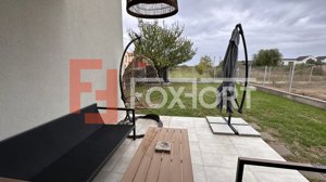 Duplex 3 camere, 94 mp, panouri fotovoltaice, Pozitie excelenta - Mosnita Noua - imagine 15