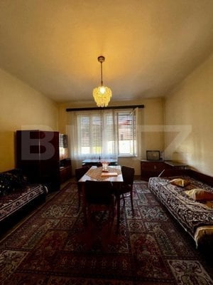 Apartament 2 camere, 52mp, tavan inalt 3,2m, decomandat, parcare, zona Centrala