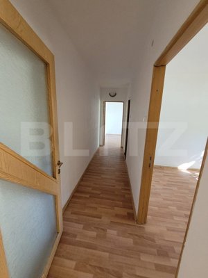 Apartament 3 camere, zona Rahova - imagine 4