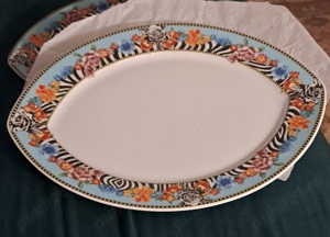 vand 2 platouri Versace pt peste