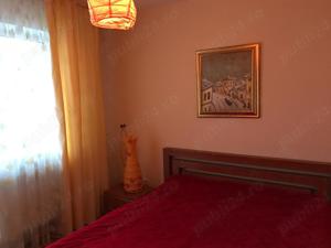 Apartament trei camere, decomandat, etaj doi din patru, mobilat utilat, in zona Bazinului de Inot - imagine 2