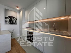 Apartament de lux , 2 camere, prima inchiriere,  zona Circumvalatiunii - imagine 2