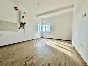 Apartament cu 2 camere, etaj 1, zona Planetelor din Giroc - imagine 2