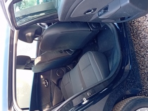 Renault Megan 3 km reali trecuti pe factura carte service - imagine 9 Renault Megan 3 km reali trecuti pe factura carte service - imagine 9