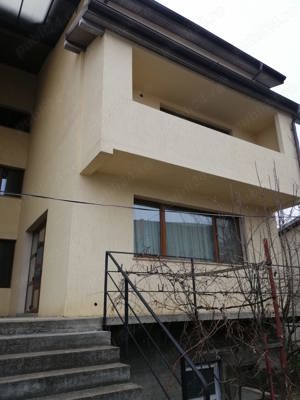 Casa zona Liceului Pedagogic str. Mărăști  - imagine 2