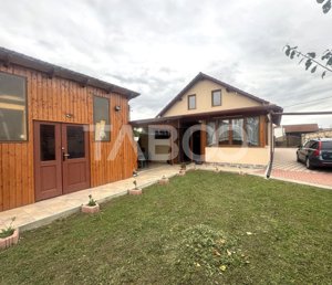 Casa individuala pe un singur nivel teren 600 mp Cristian Sibiu - imagine 2